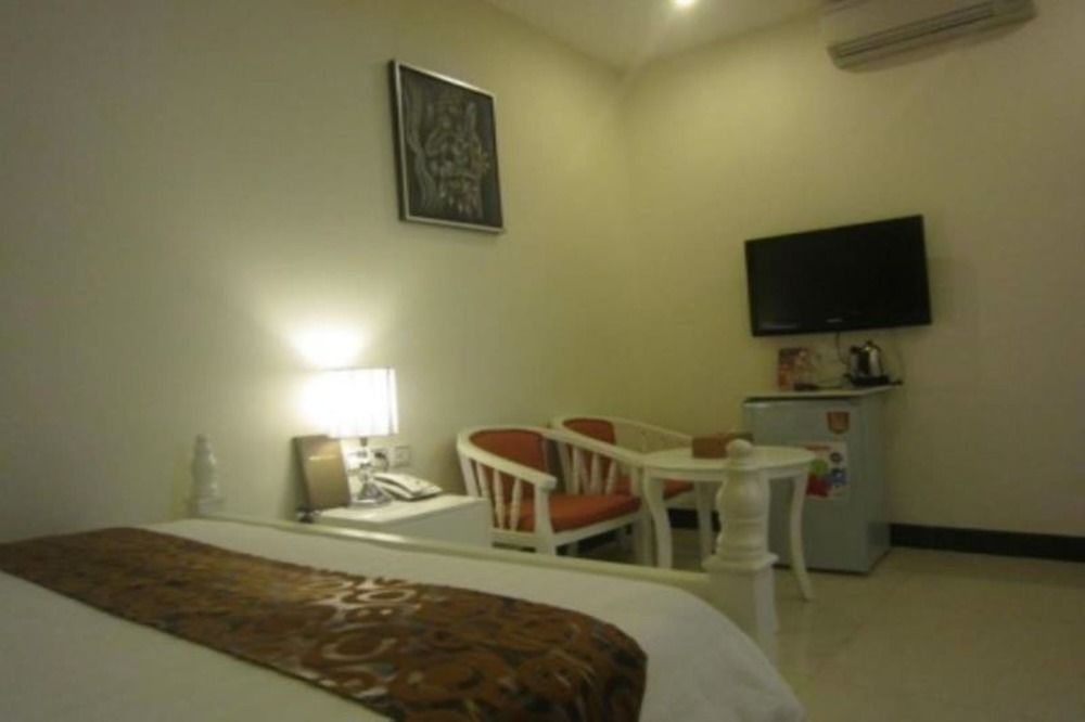 Queen Central Apartment Hotel image 1